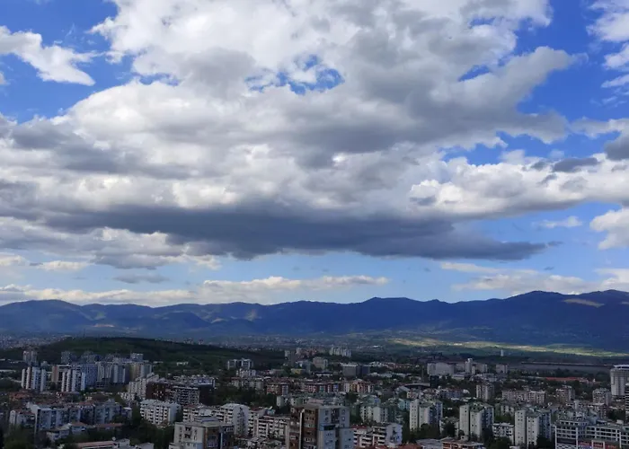 Skyline 25 Apartment, Cevahir Sky Skopje, Free Parking Appartement *